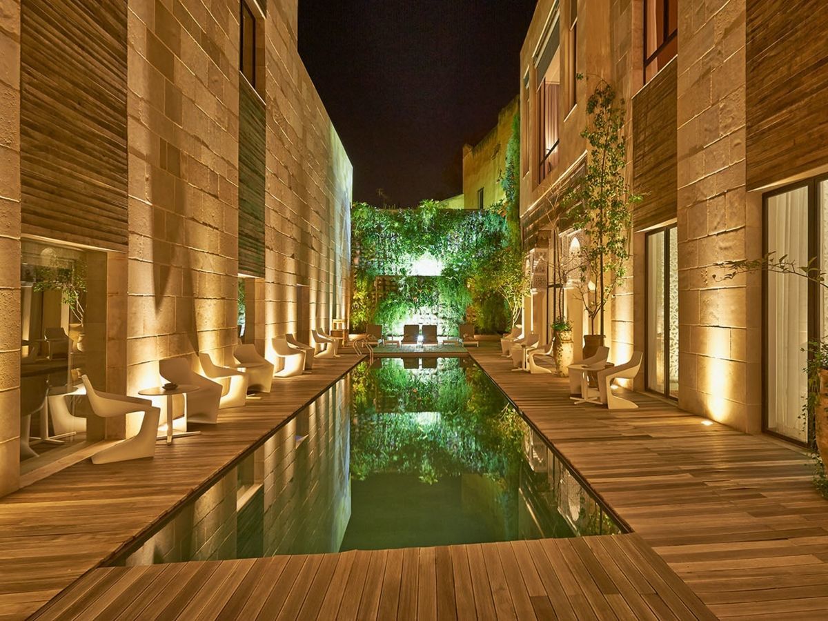 hotel